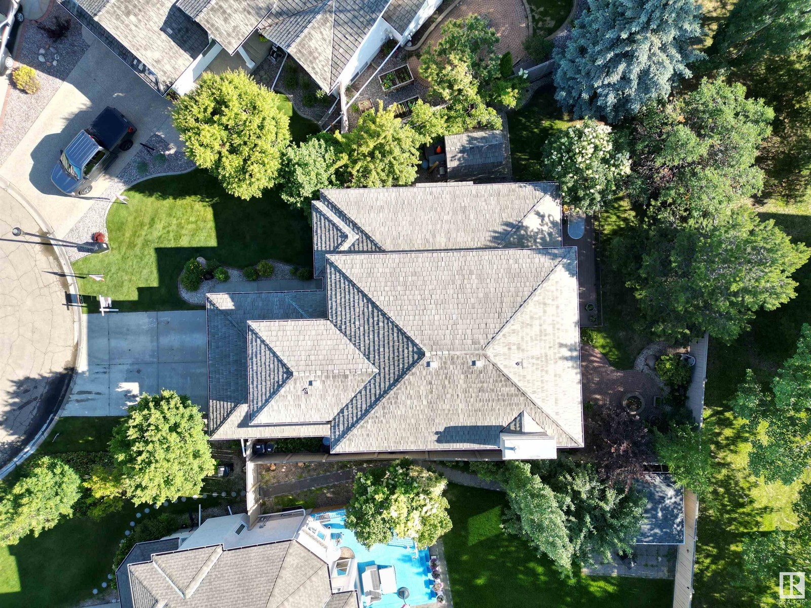 Photo 65 of 520 Twin Brooks Ba Nw, Edmonton AB