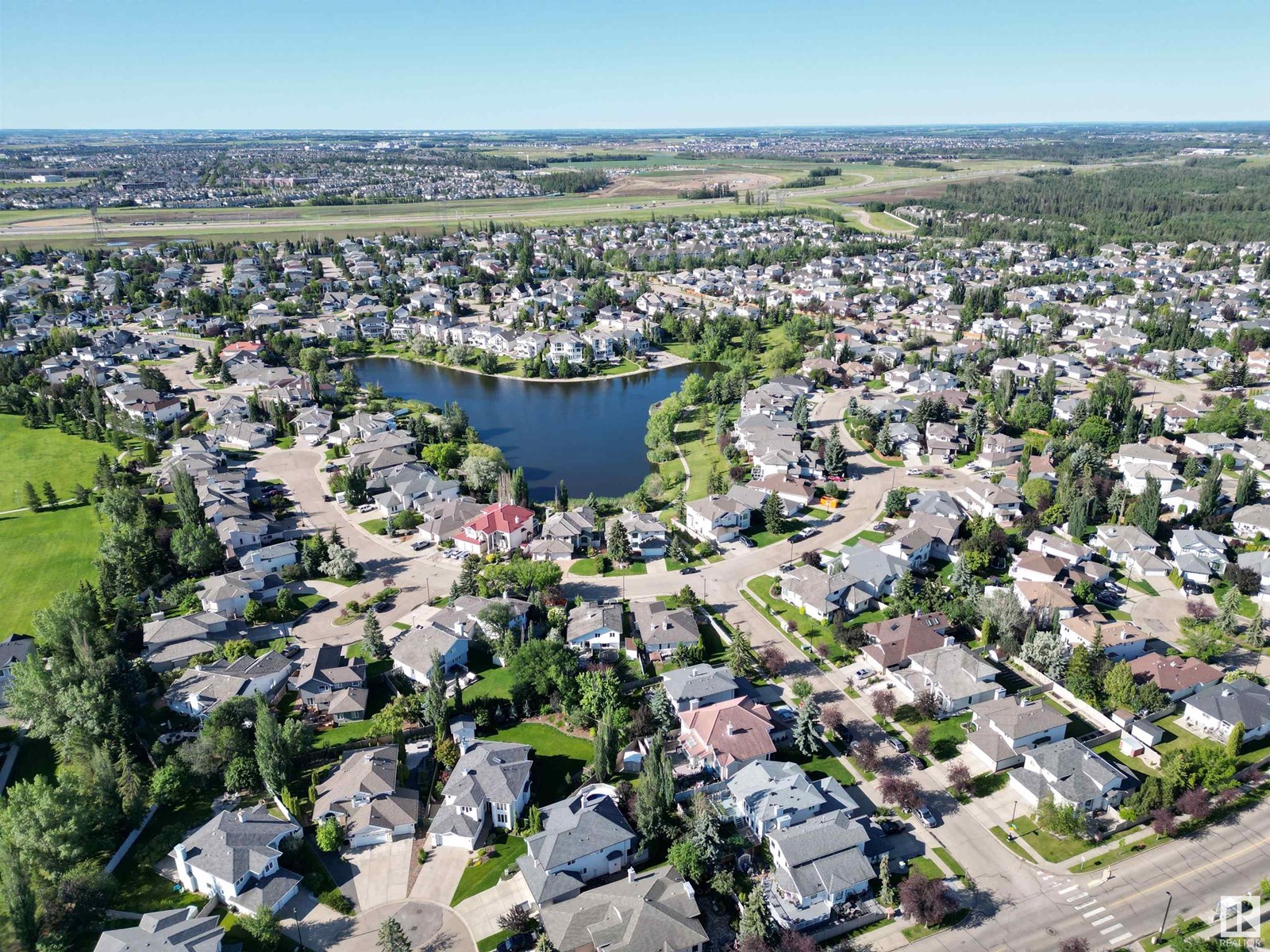Photo 69 of 520 Twin Brooks Ba Nw, Edmonton AB
