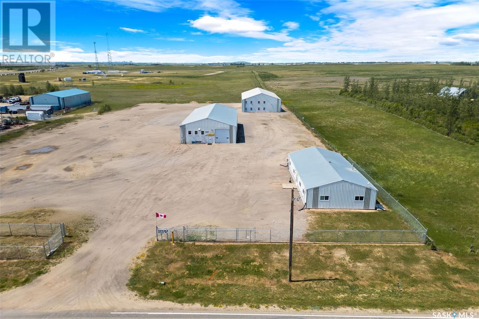 Photo 3 of 1200 Butte Street, Pilot Butte SK
