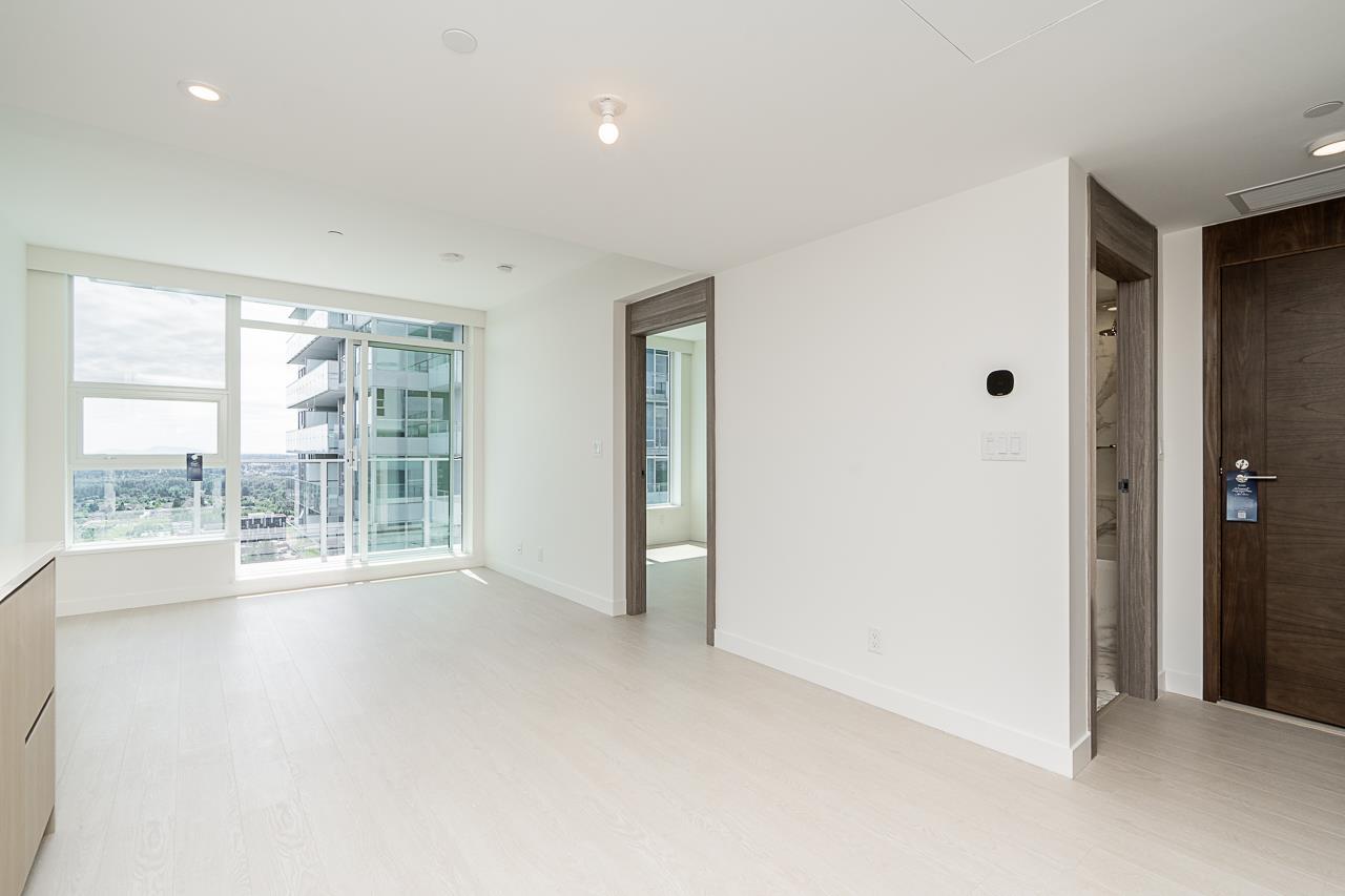 Photo 10 of 3505 13778 100 Avenue, Surrey BC