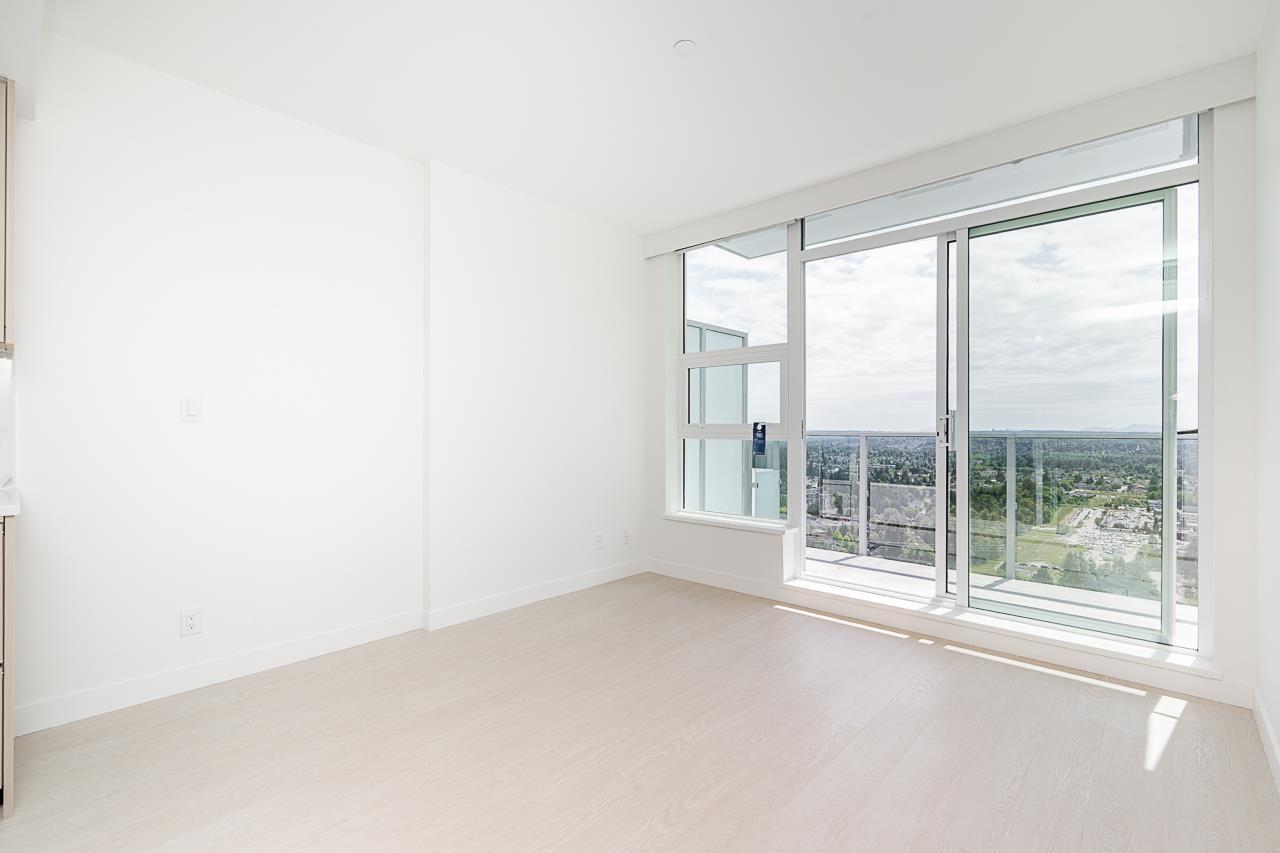 Photo 12 of 3505 13778 100 Avenue, Surrey BC