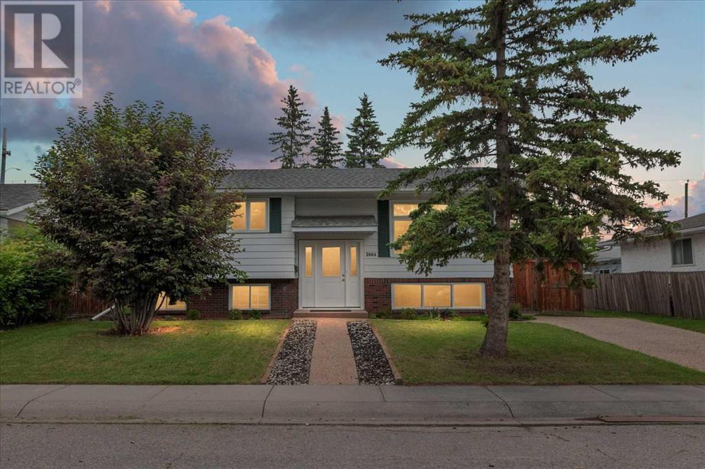 2904 Cedar Ridge Drive SW, Calgary, Alberta