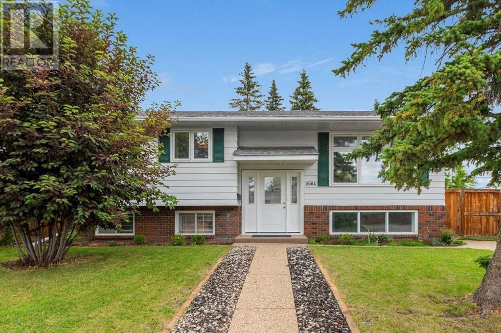 Single Family House Bi-level for Sale in  Cedar Ridge Drive SW Cedarbrae Calgary 