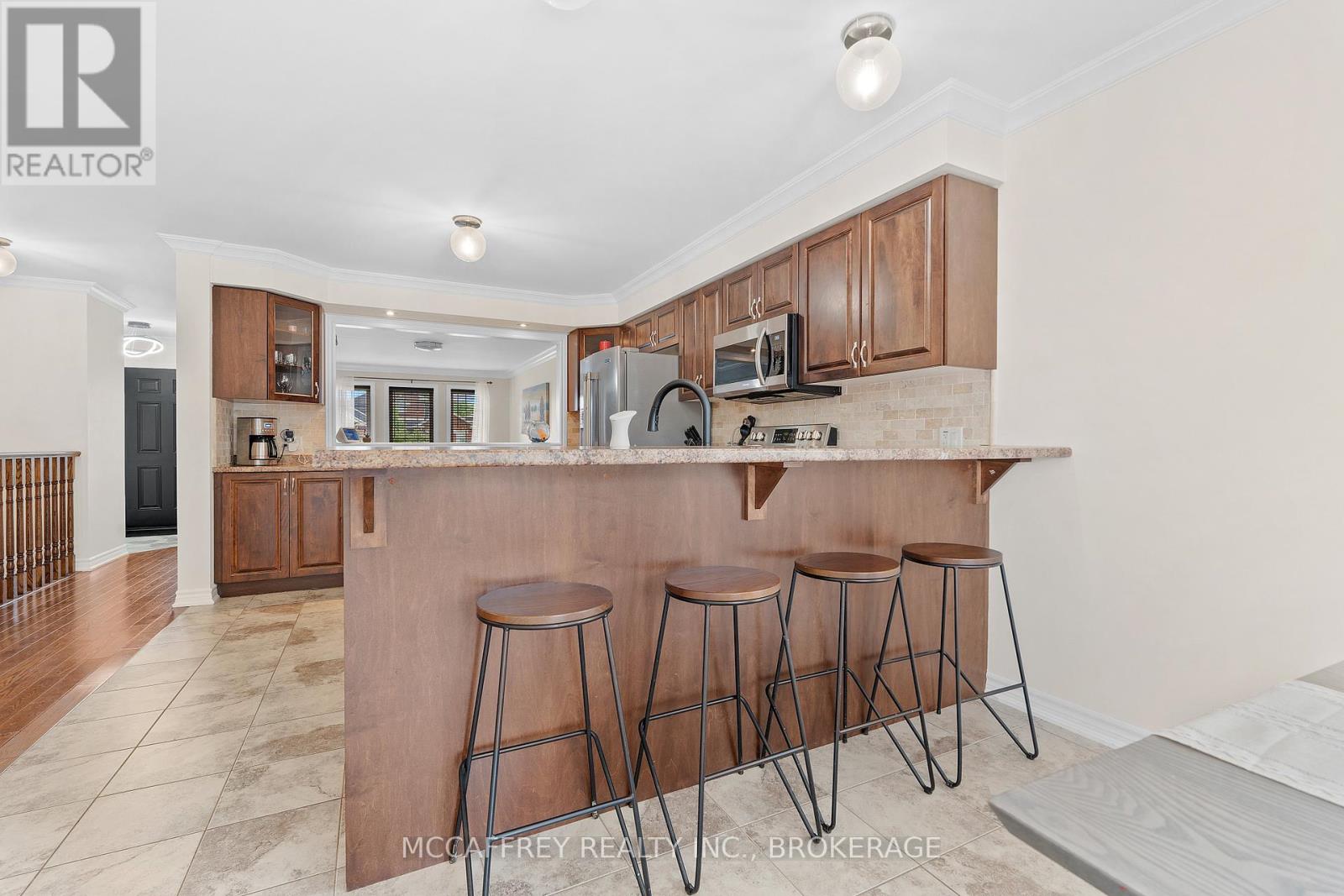 Photo 12 of 37 Kanvers Way, Greater Napanee ON