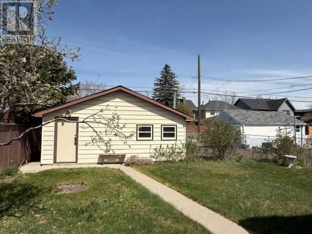 Single Family House Bungalow for Sale in   Avenue NW West Hillhurst Calgary 