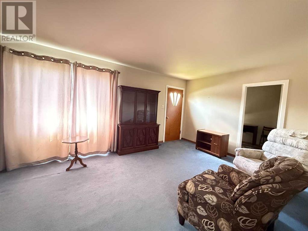 Single Family House Bungalow for Sale in   Avenue NW West Hillhurst Calgary 