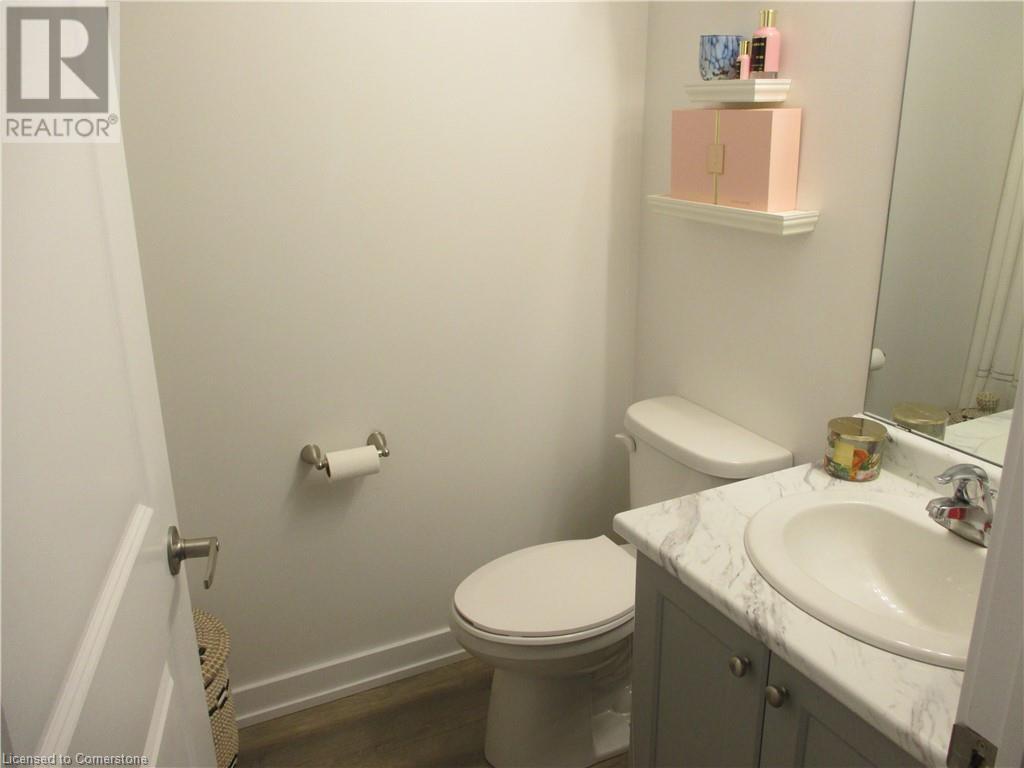 Photo 12 of 5055 Greenlane Road Unit 533, Beamsville ON