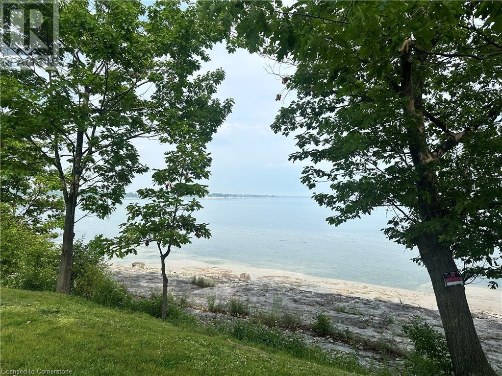 Photo 4 of 2823 Lakeshore Road, Dunnville ON