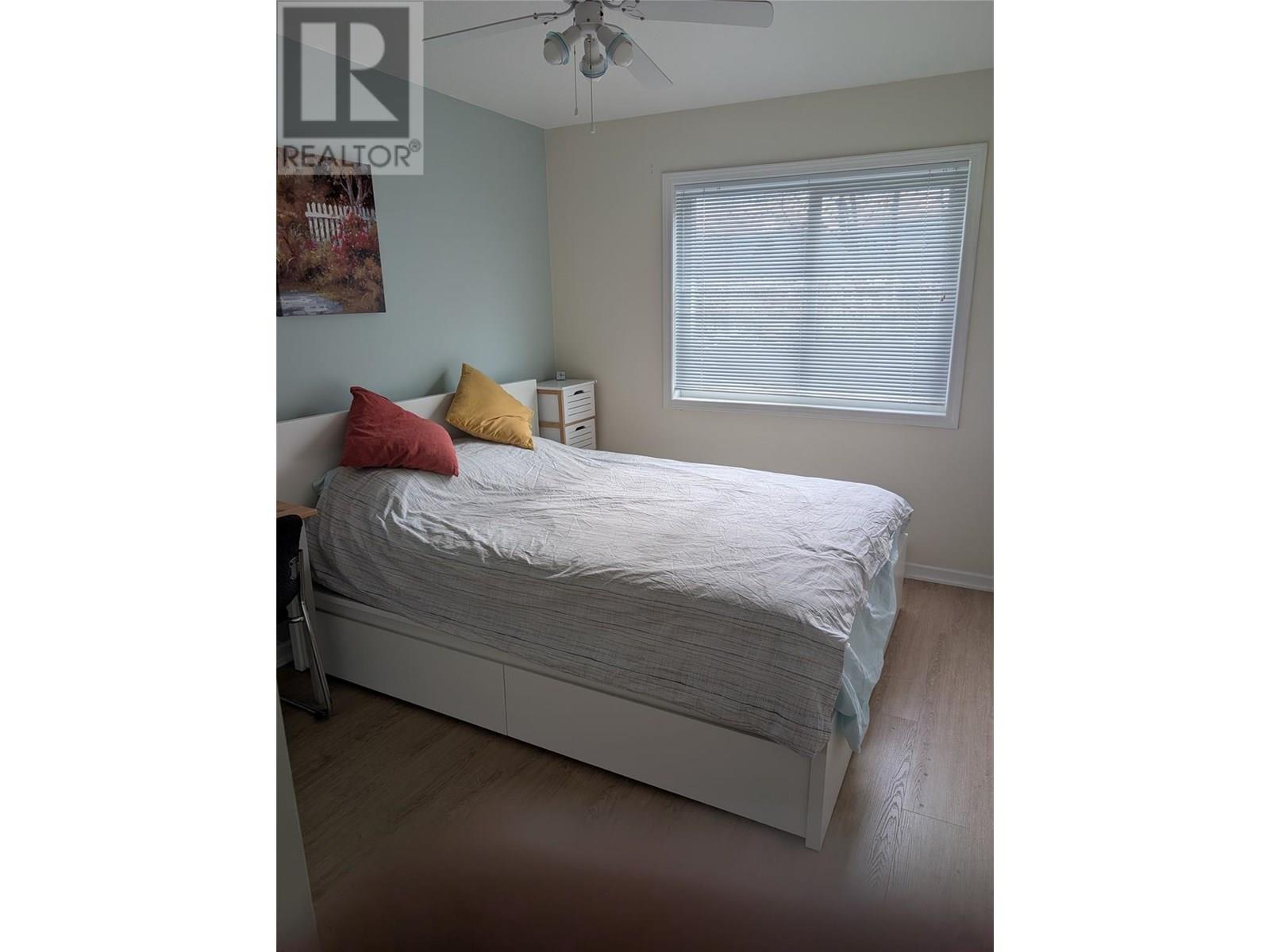 203 993 KLO Road, Kelowna