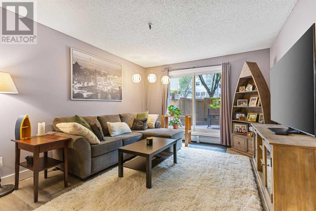 Single Family House for Sale in    Avenue SW Cliff Bungalow Calgary 