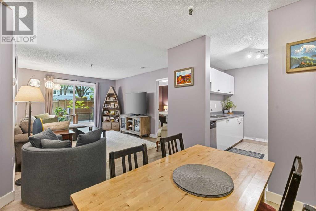 Single Family House for Sale in    Avenue SW Cliff Bungalow Calgary 