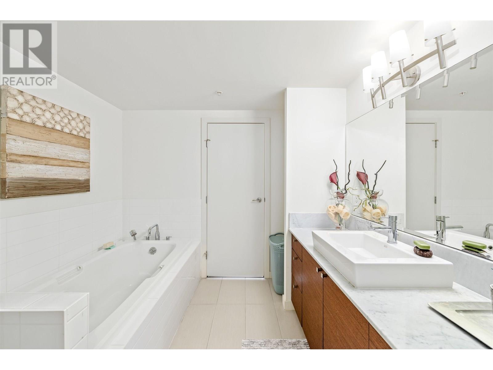 Photo 1 of 2602 400 Capilano Road, Port Moody BC