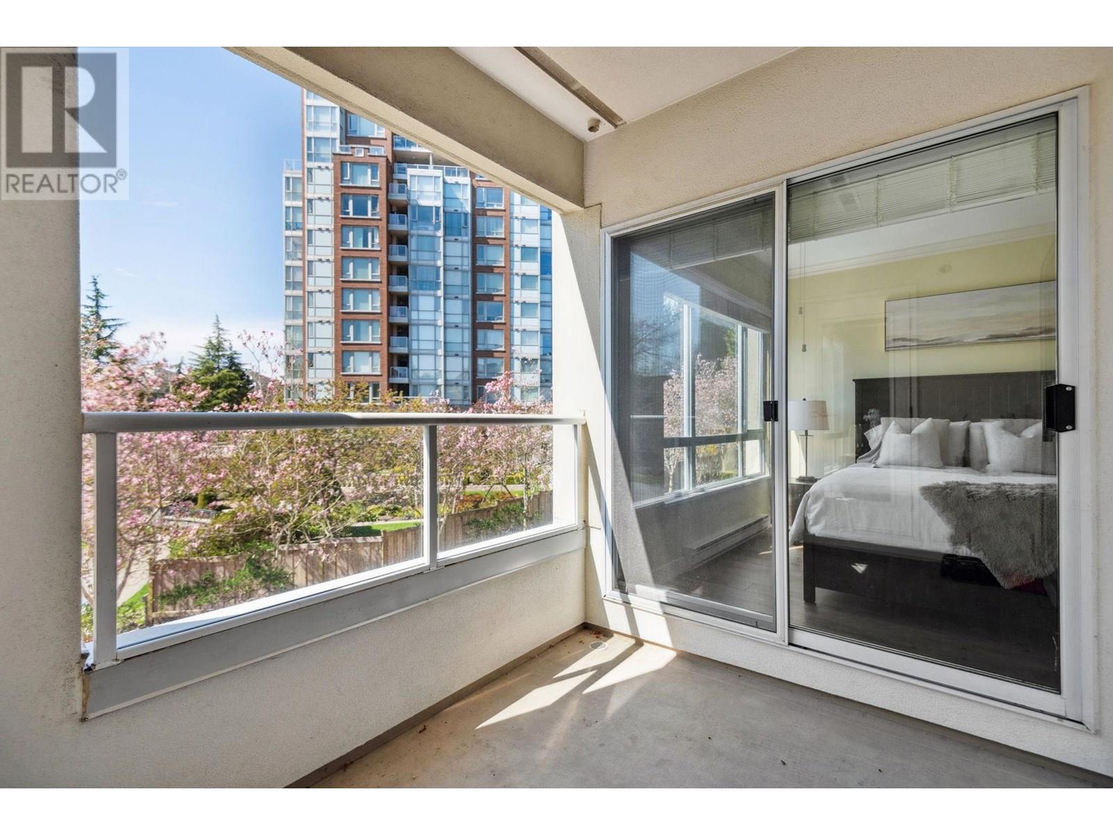 Photo 1 of 216 5735 Hampton Place, Vancouver BC