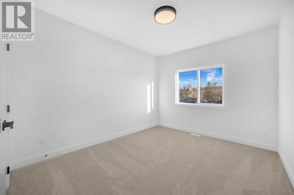 Single Family House for Sale in  Bowglen Road NW Bowness Calgary 