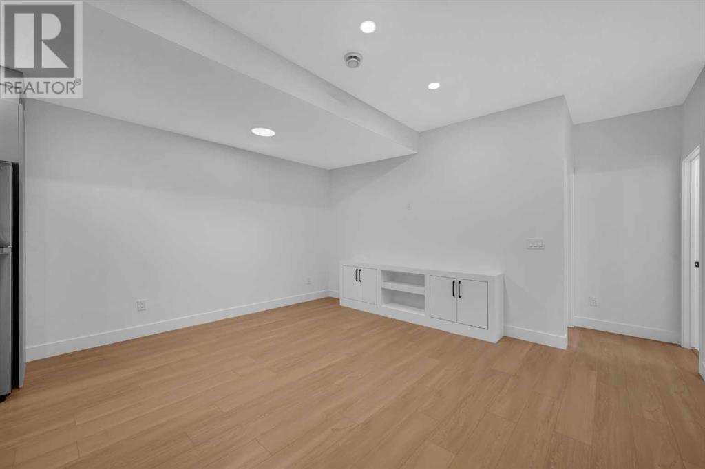 Single Family House for Sale in  Bowglen Road NW Bowness Calgary 