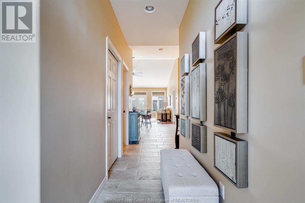 Photo 2 of 1490 Aspenshore, Windsor ON