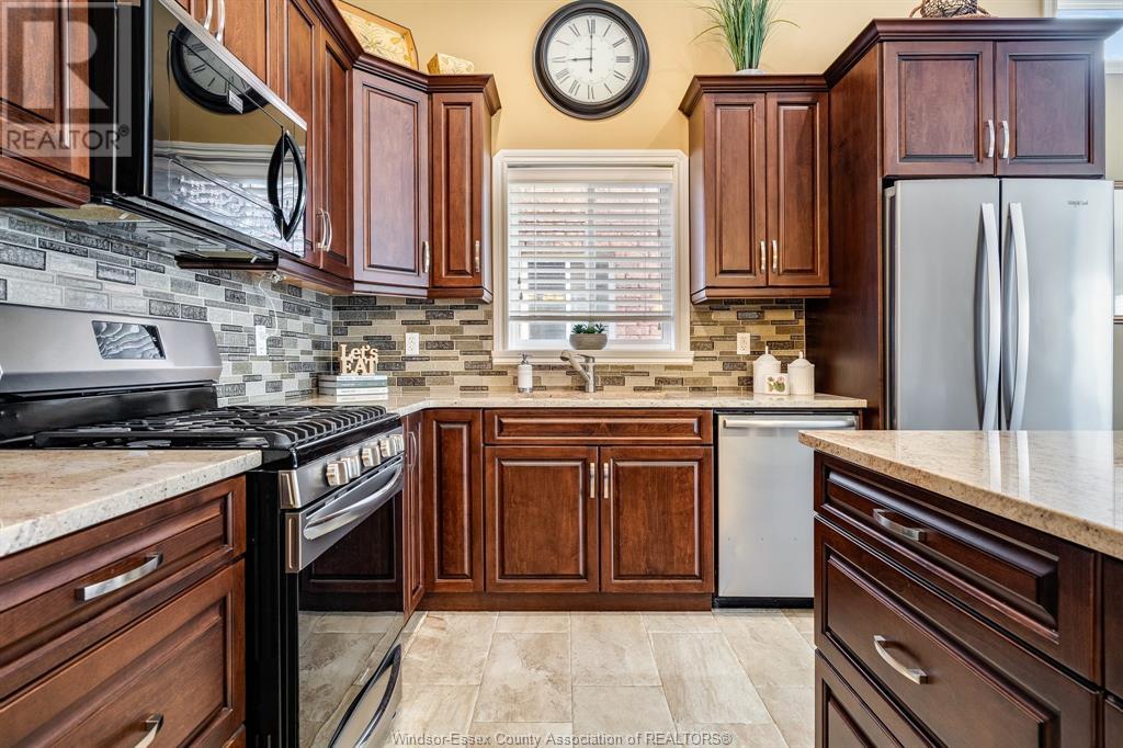 Photo 6 of 1490 Aspenshore, Windsor ON