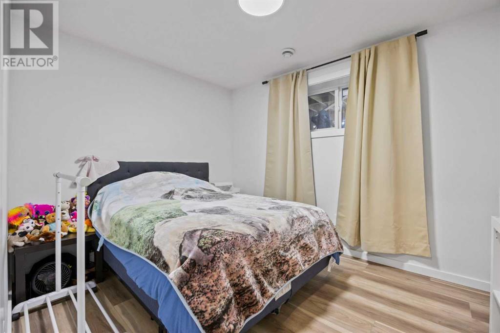 Single Family House for Sale in  Walcrest View SE Walden Calgary 