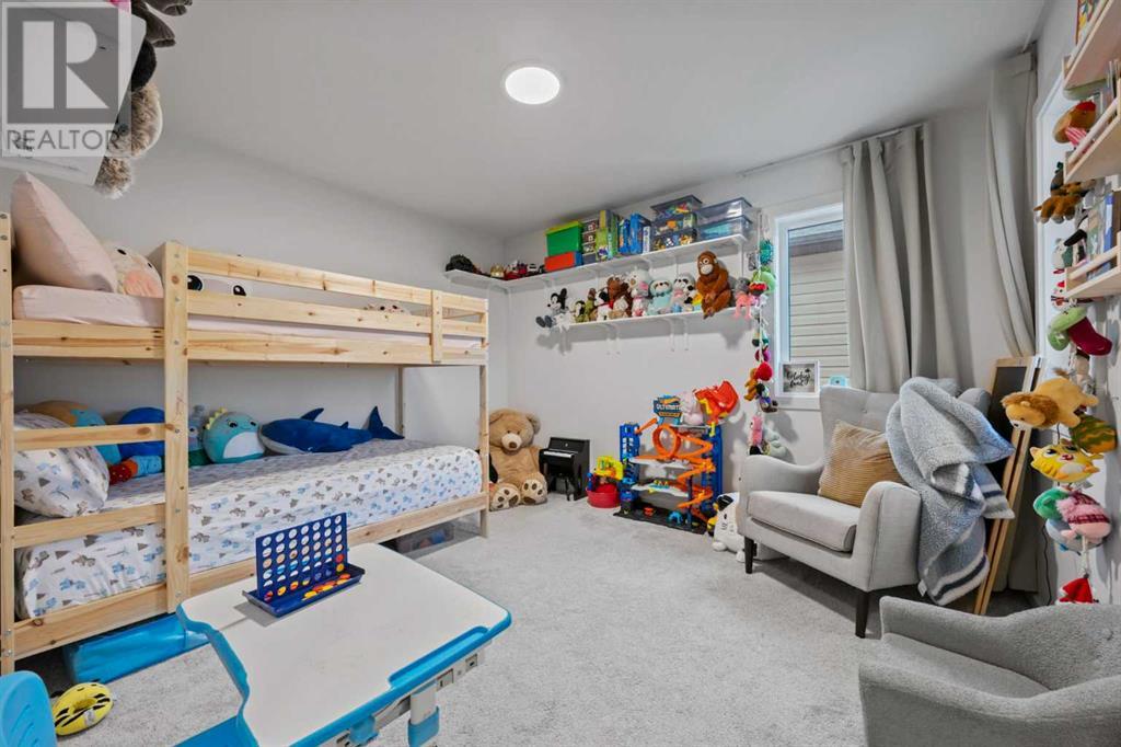 Single Family House for Sale in  Walcrest View SE Walden Calgary 