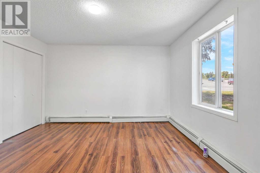 Single Family House for Sale in   Somervale Court SW Somerset Calgary 