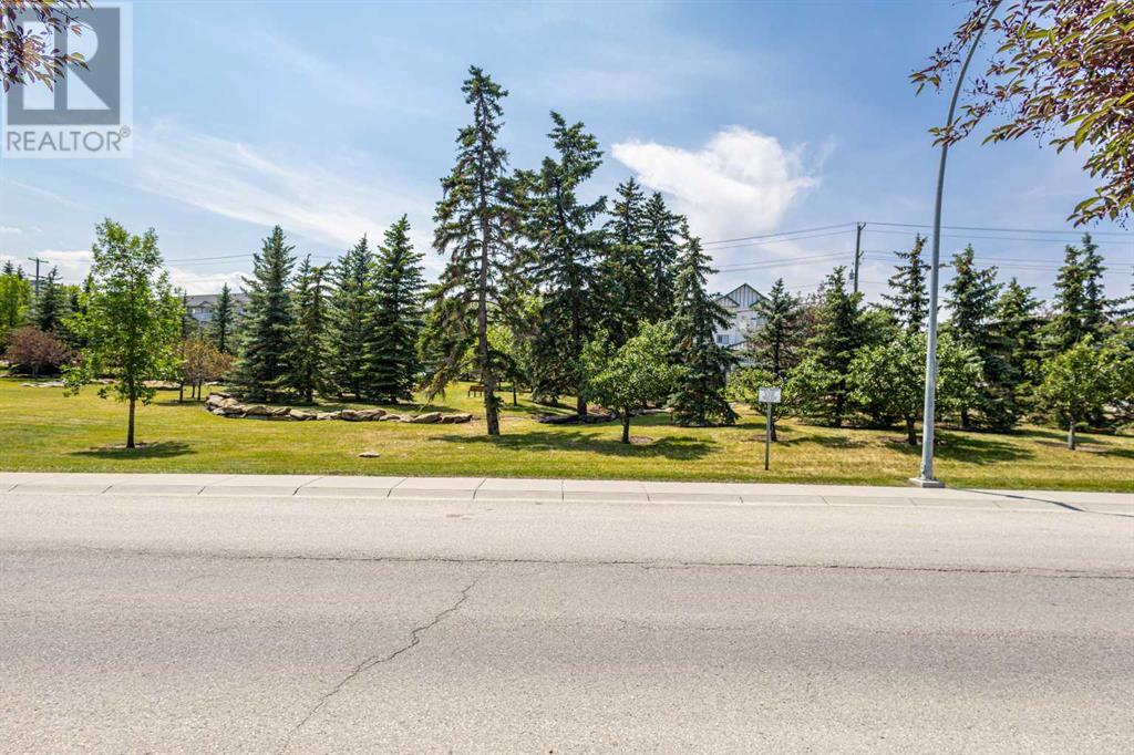 Single Family House for Sale in   Somervale Court SW Somerset Calgary 