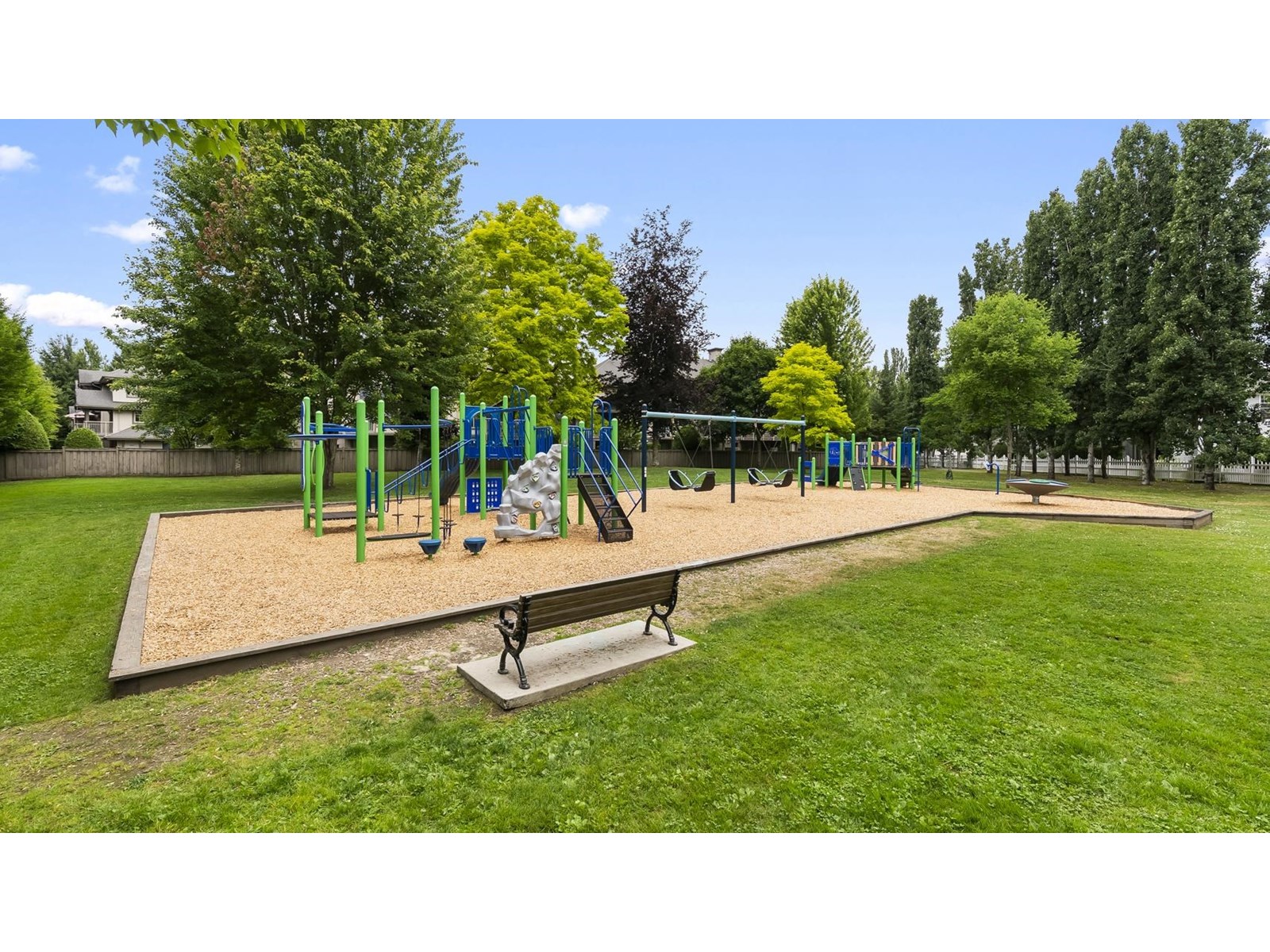 Photo 31 of 35 5668 208 Street, Langley BC