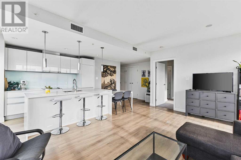 Single Family House for Sale in    Street SE Beltline Calgary 