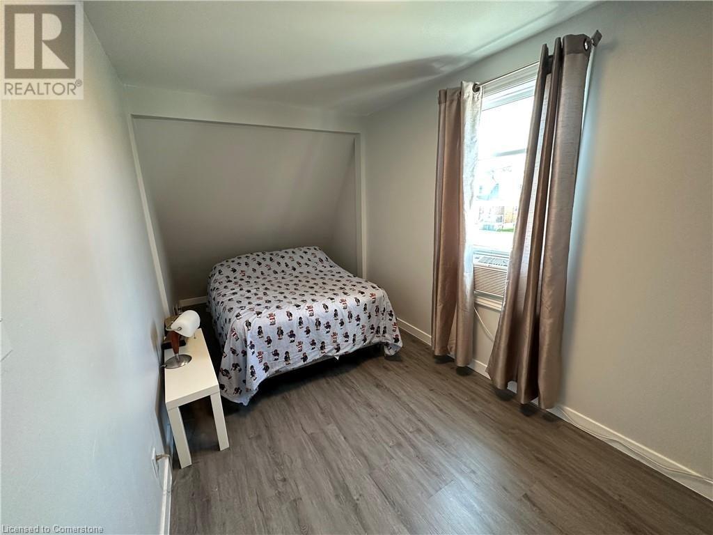Photo 17 of 129 East 23rd Street, Hamilton ON