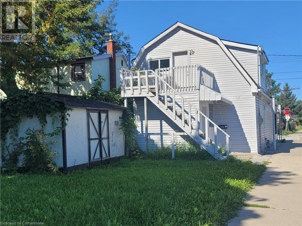 Photo 9 of 129 East 23rd Street, Hamilton ON