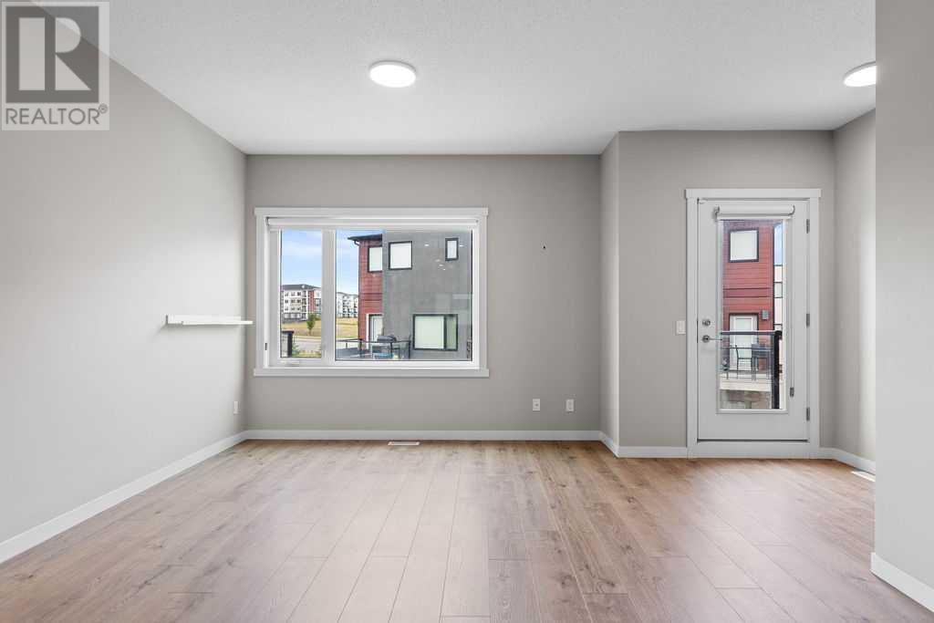 Single Family House for Sale in   Sherwood Square NW Sherwood Calgary 