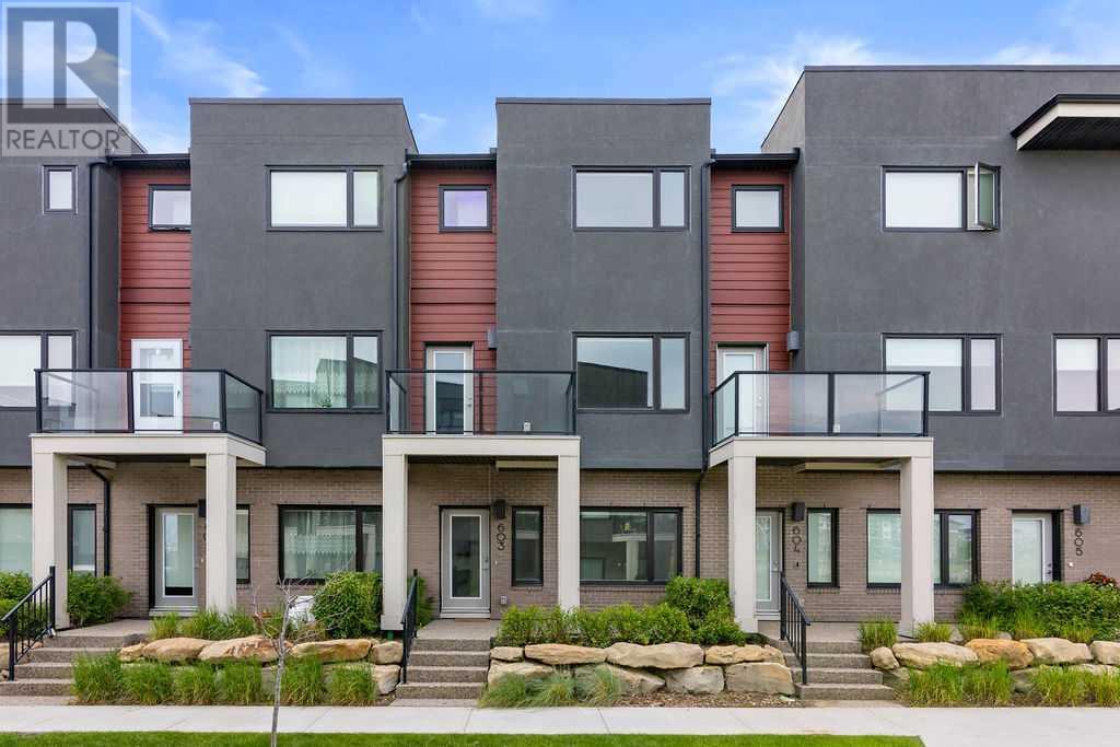 Single Family House for Sale in   Sherwood Square NW Sherwood Calgary 