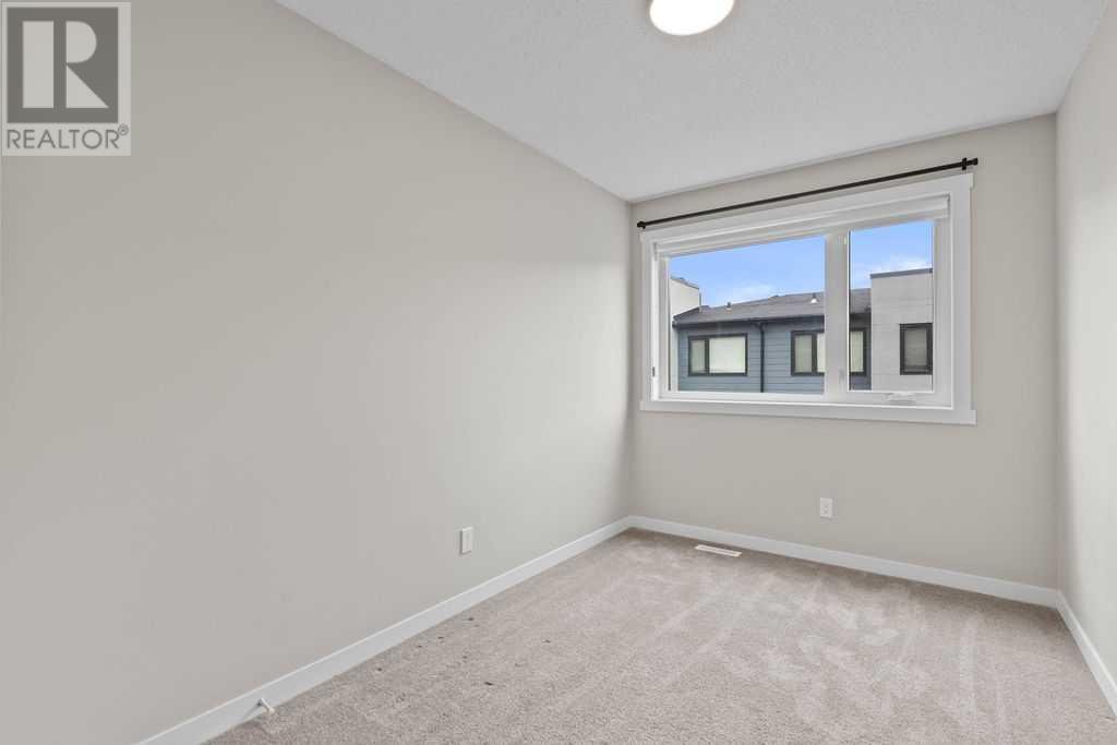 Single Family House for Sale in   Sherwood Square NW Sherwood Calgary 
