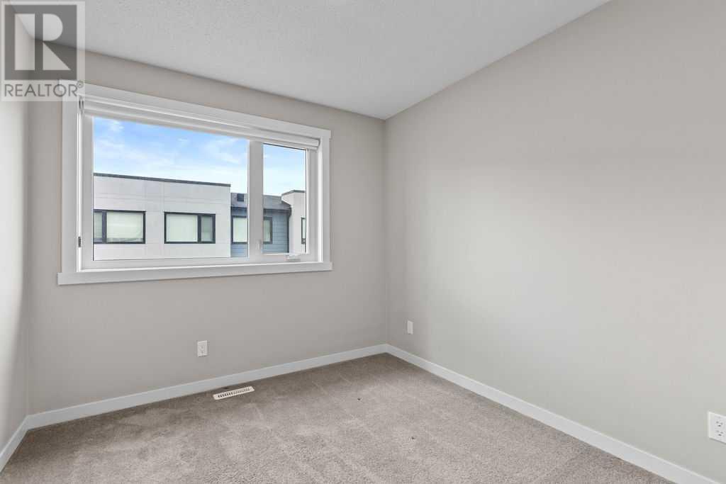 Single Family House for Sale in   Sherwood Square NW Sherwood Calgary 