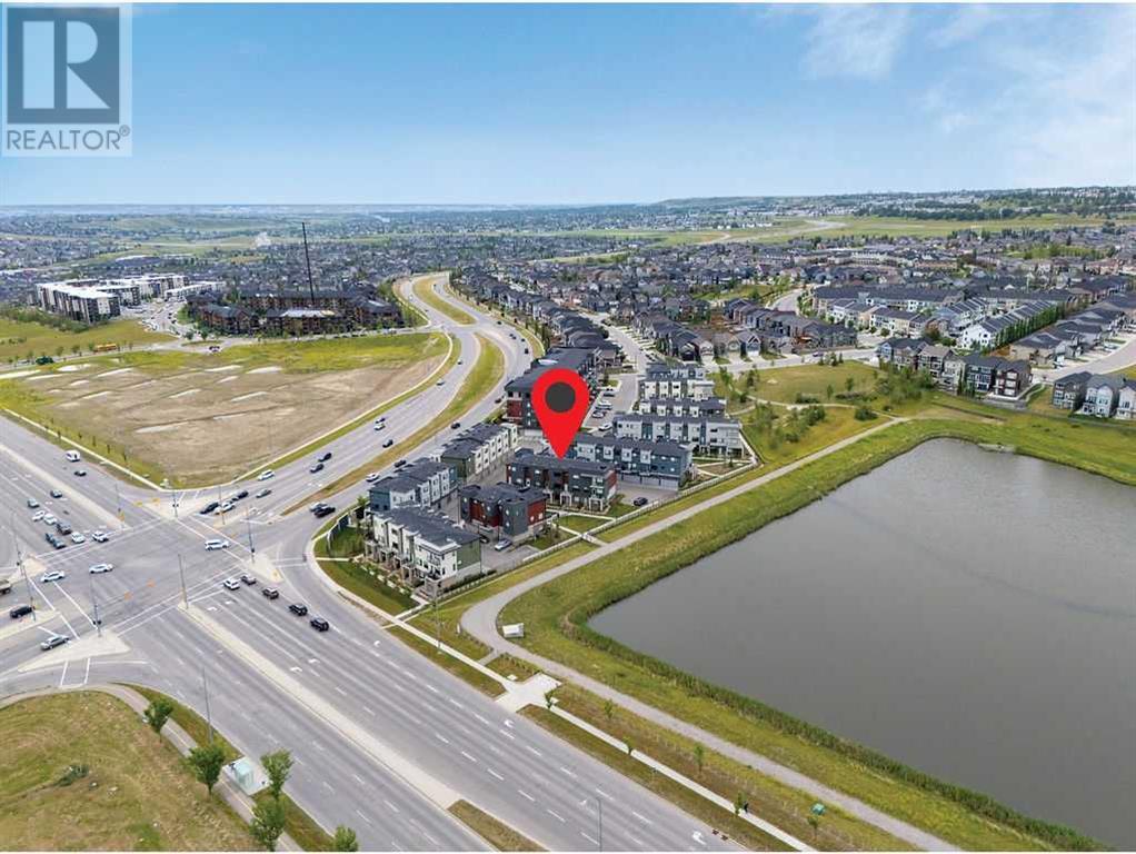 Single Family House for Sale in   Sherwood Square NW Sherwood Calgary 