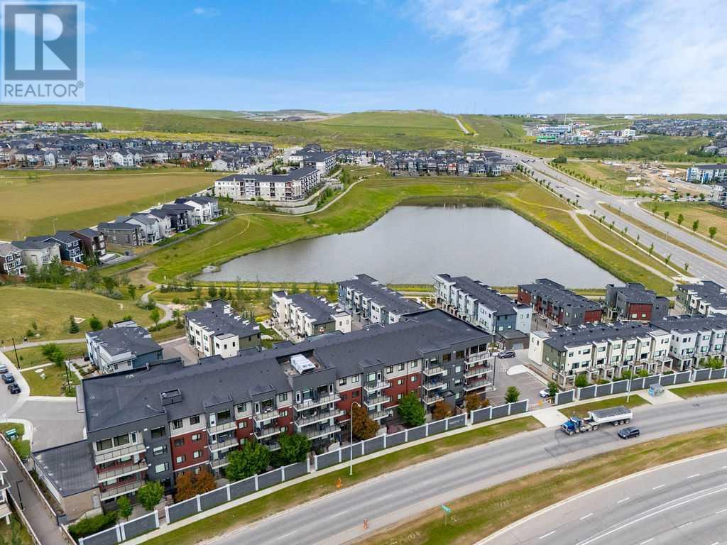 Single Family House for Sale in   Sherwood Square NW Sherwood Calgary 