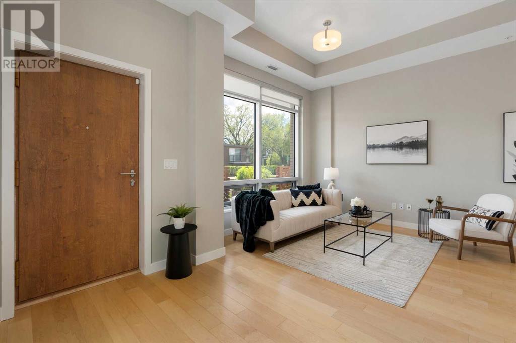 Single Family House for Sale in    Avenue NW Hillhurst Calgary 