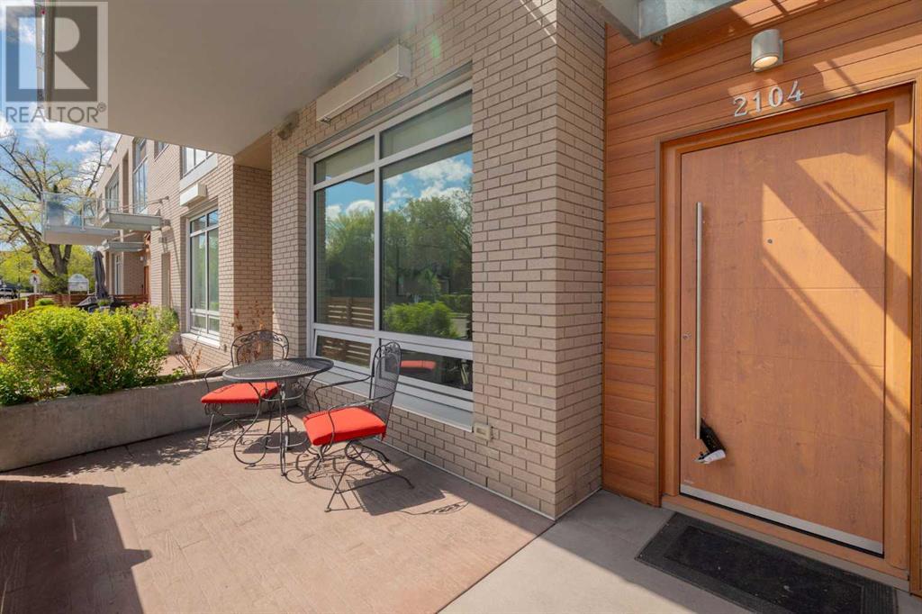 Single Family House for Sale in    Avenue NW Hillhurst Calgary 