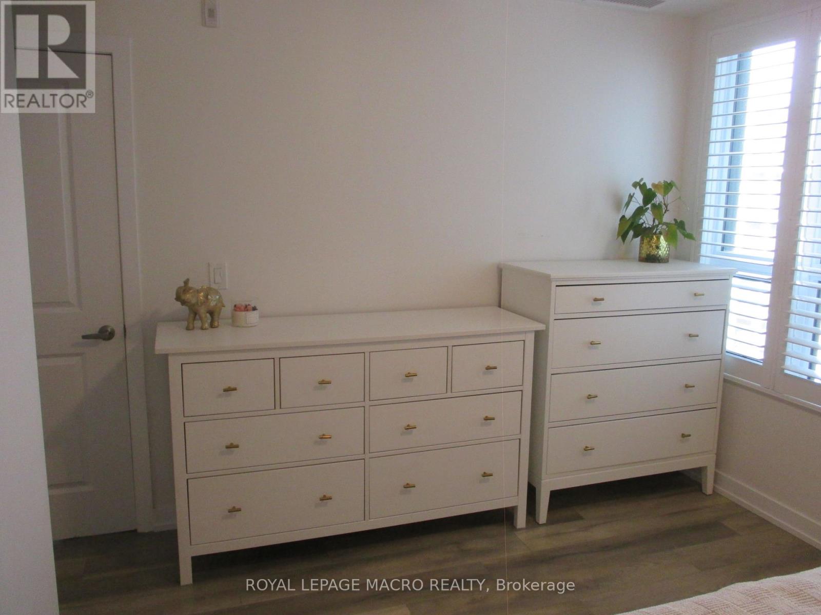 Photo 10 of 533 5055 Greenlane Road, Lincoln ON