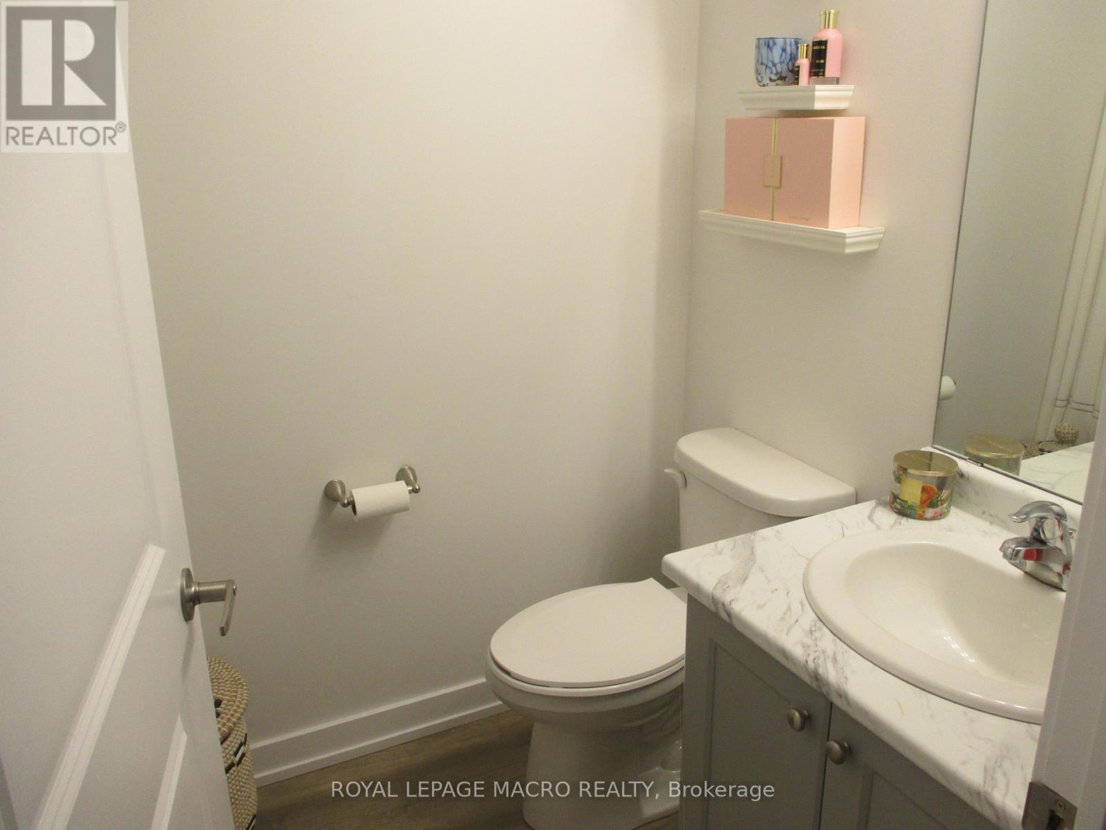 Photo 12 of 533 5055 Greenlane Road, Lincoln ON