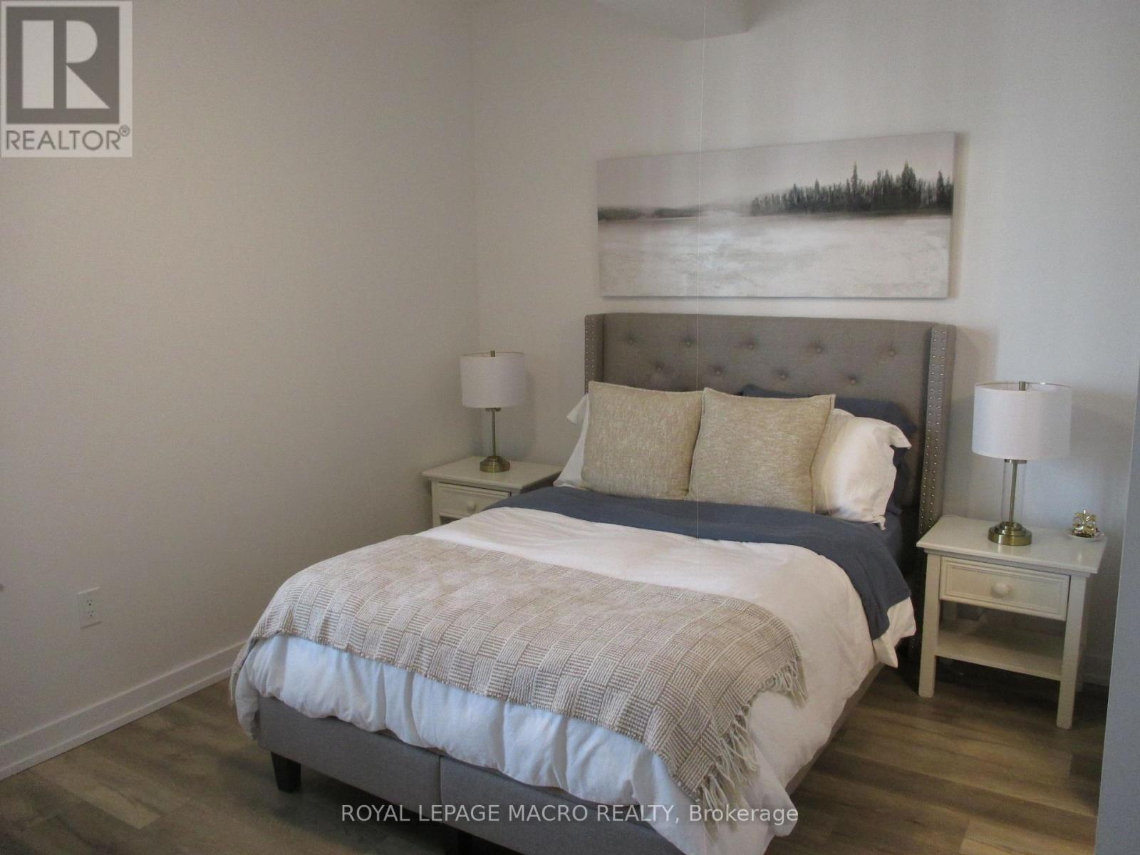 Photo 9 of 533 5055 Greenlane Road, Lincoln ON