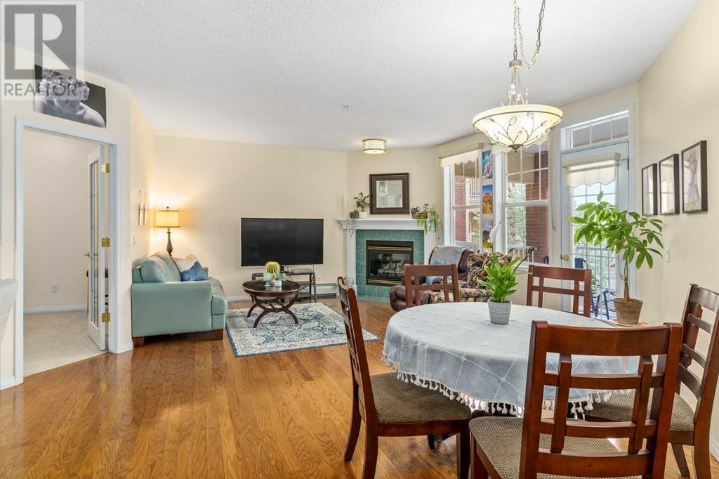 Single Family House for Sale in    Street SW Shawnee Slopes Calgary 