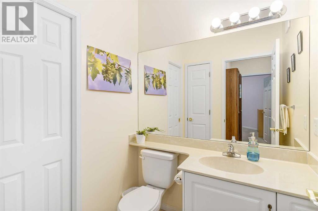 Single Family House for Sale in    Street SW Shawnee Slopes Calgary 