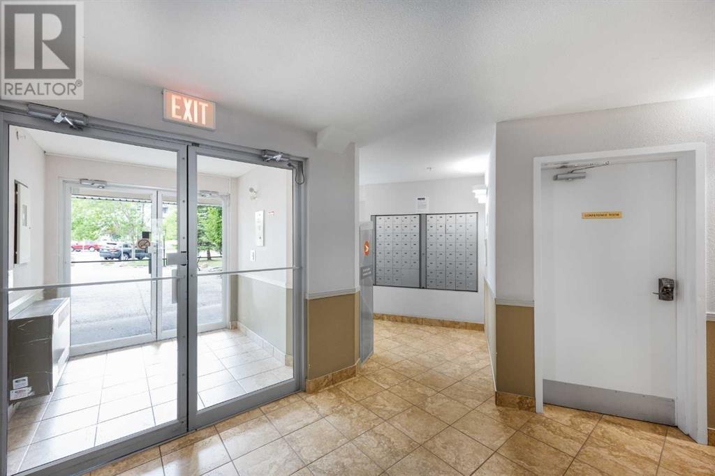 Single Family House for Sale in   Somervale Court SW Somerset Calgary 