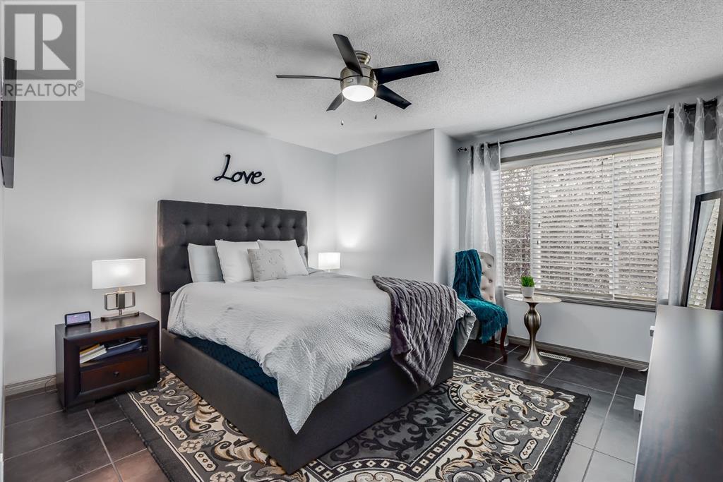 Single Family House for Sale in  Chaparral Valley Drive SE Chaparral Calgary 