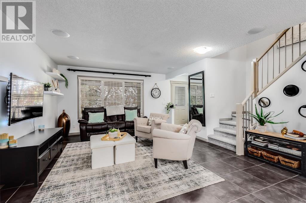 Single Family House for Sale in  Chaparral Valley Drive SE Chaparral Calgary 