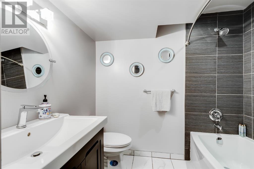 Single Family House for Sale in  Chaparral Valley Drive SE Chaparral Calgary 