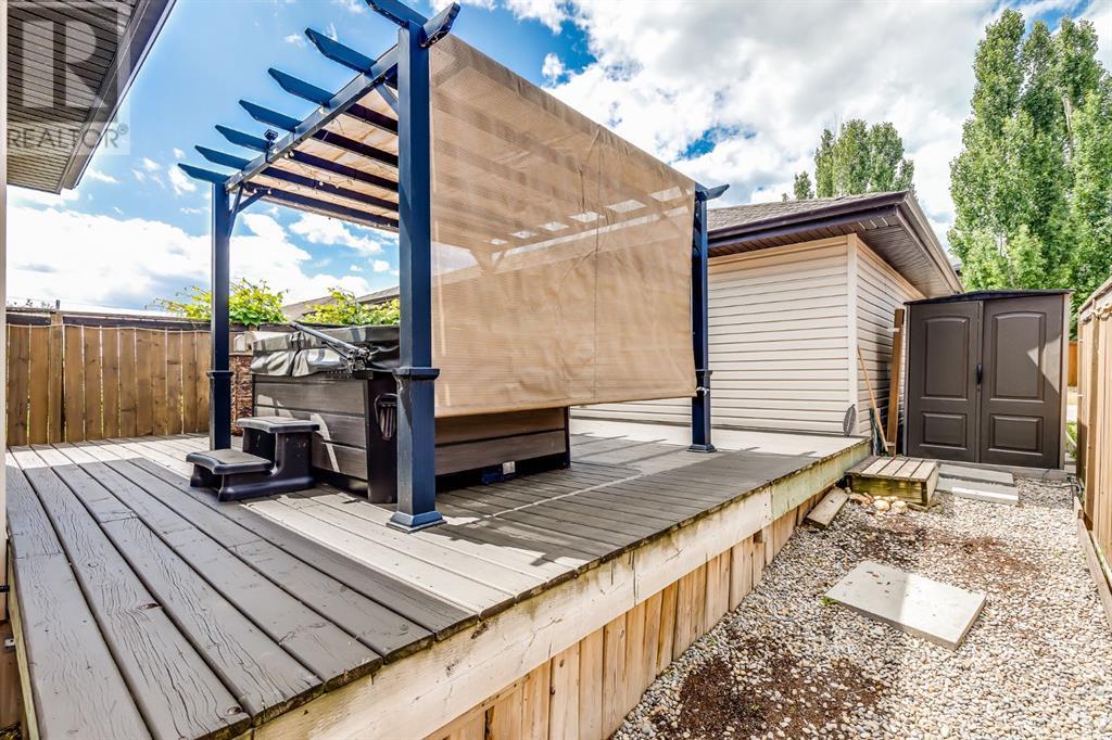 Single Family House for Sale in  Chaparral Valley Drive SE Chaparral Calgary 