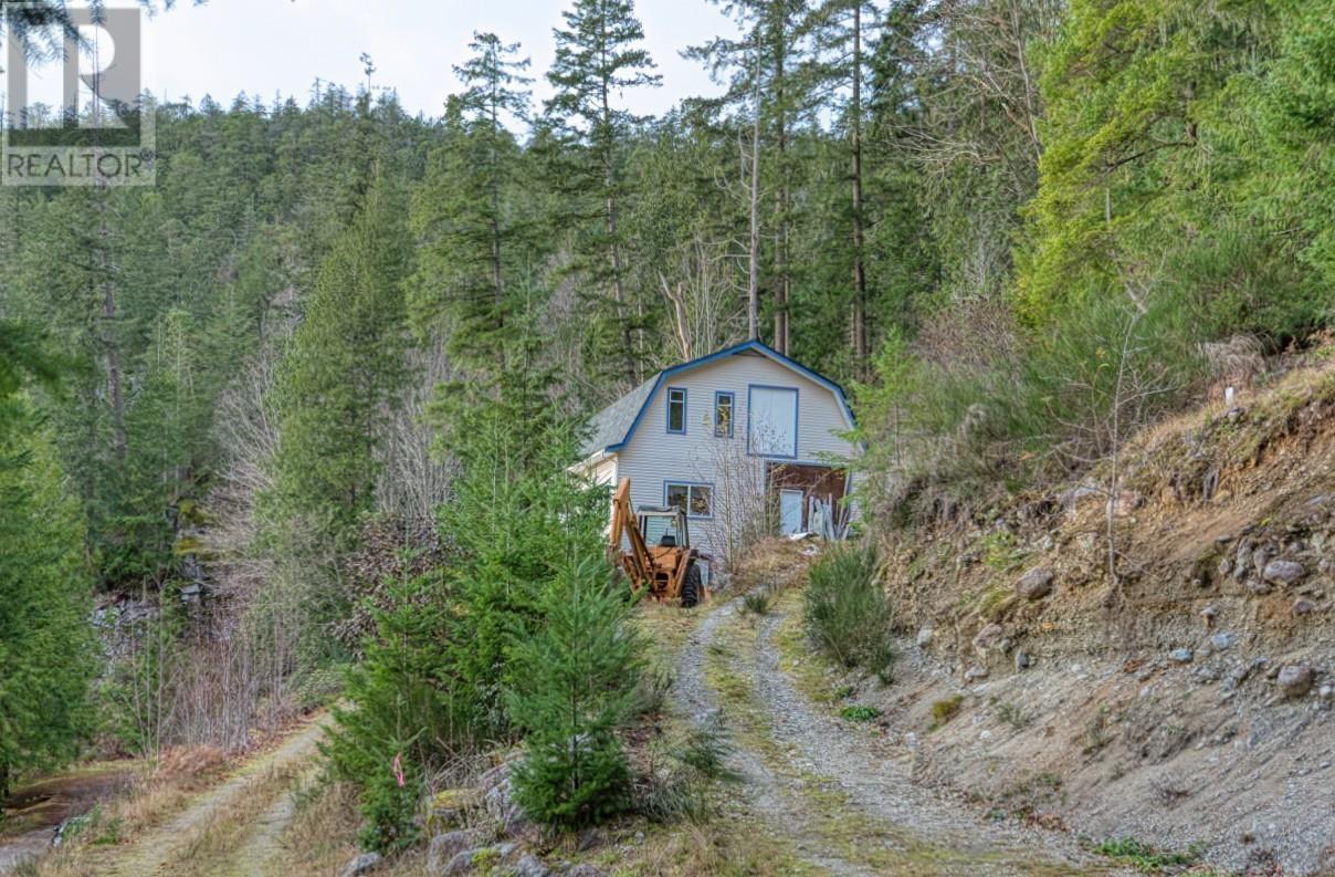 5338 DANIEL ROAD, Garden Bay