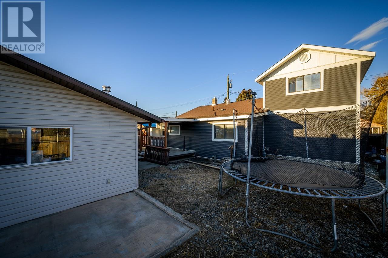 Photo 22 of 230 Fairview Avenue, Kamloops BC