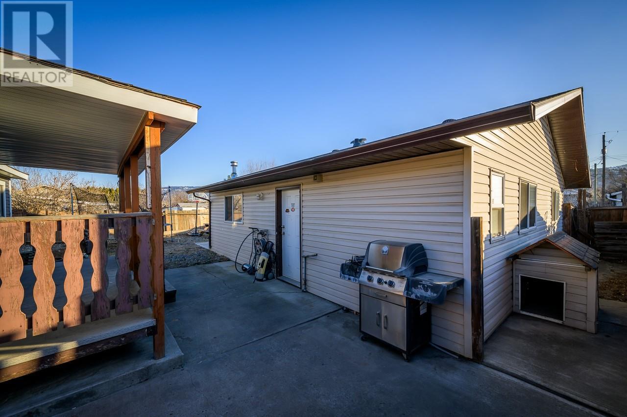 Photo 23 of 230 Fairview Avenue, Kamloops BC